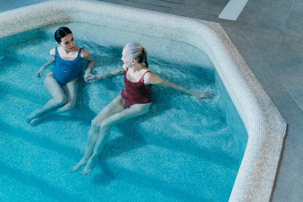 Rénovation piscine coque : conseils et solutions professionnelles